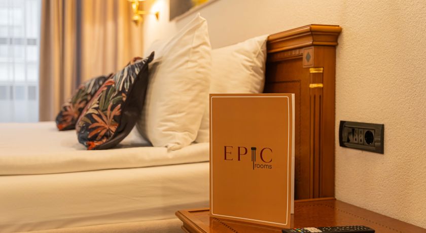 deluxe-double-room-cazare-epic-rooms-11